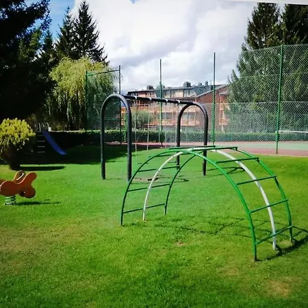 Atico En Espacioso Y Acogedor * Llivia