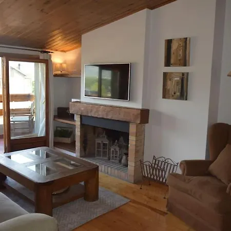 Atico En Espacioso Y Acogedor Apartament *